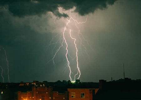 電子地磅秤怎么預防雷擊？介紹地磅秤雷電防護原理及具體措施